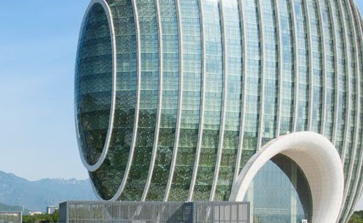 �����������Ĥ������SL60��